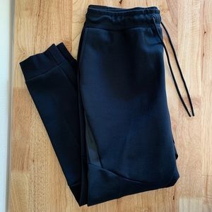 Nike Tech Fleece Pants NWT